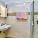 'silva6' Mit Wasserblick By Interhome דירה רוביני